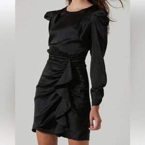 NWT ASTR the Label Cascade Ruffle Long Sleeve Mini Dress